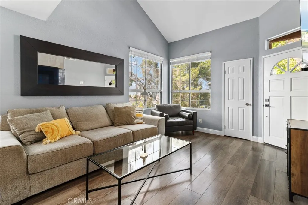 Photo #4: LG25163487 Listing 