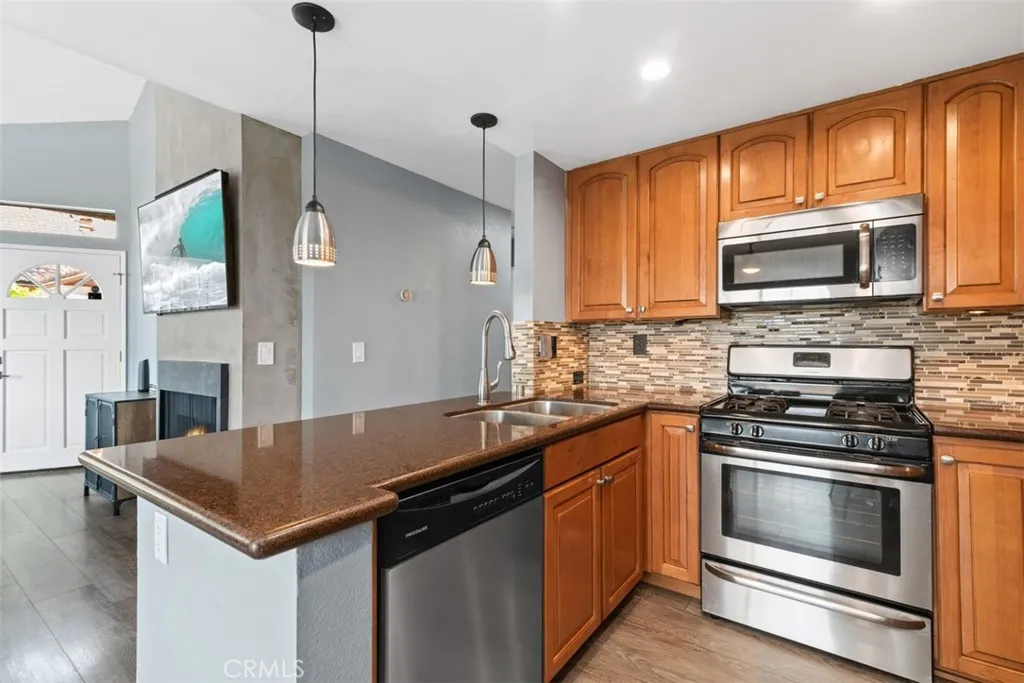 Photo #10: LG25163487 Listing: Photo #10