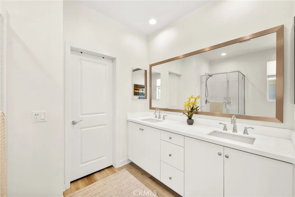 https://cdn.realtyfeed.com/cdn/127/306498593/45d768d3d34ce9c52d73f7ad439054b7.webp