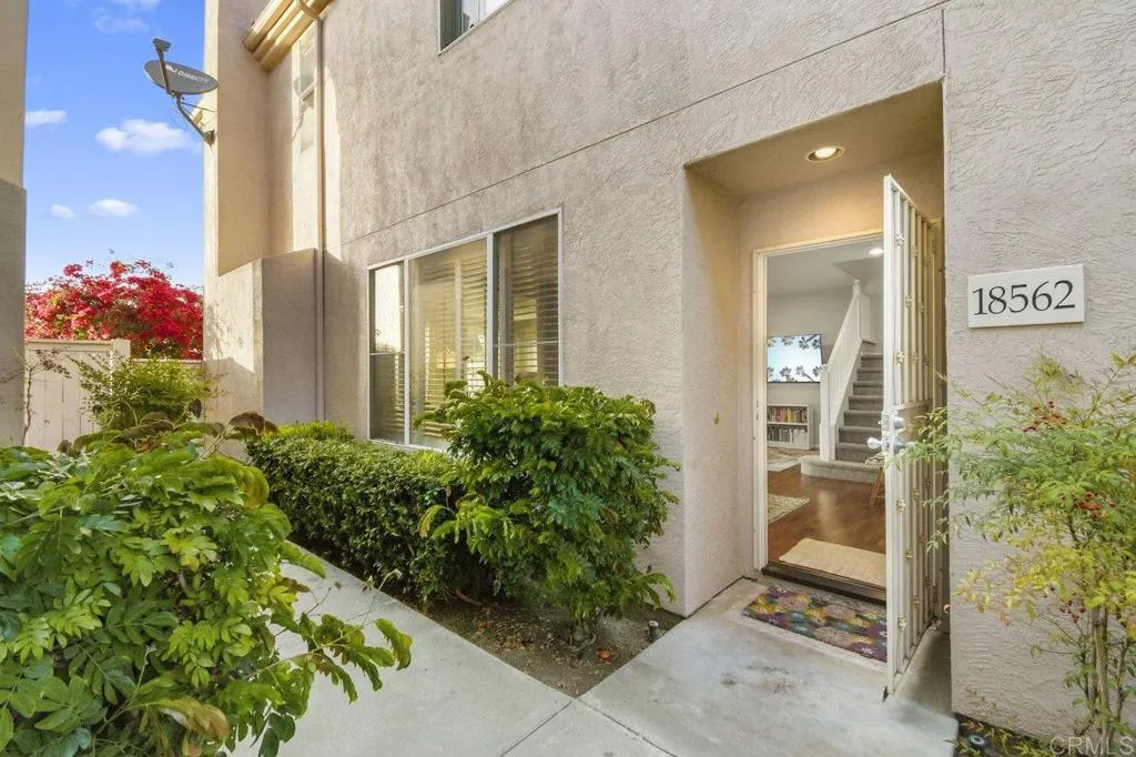 Photo #35: PTP2505531 Listing: Photo #35