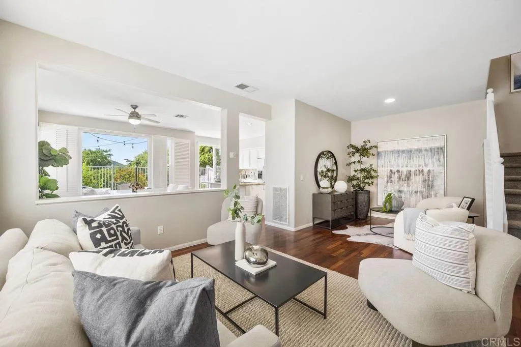 https://cdn.realtyfeed.com/cdn/127/306498604/8fca5cae11ff68cd569e3b7fd72b8715.webp