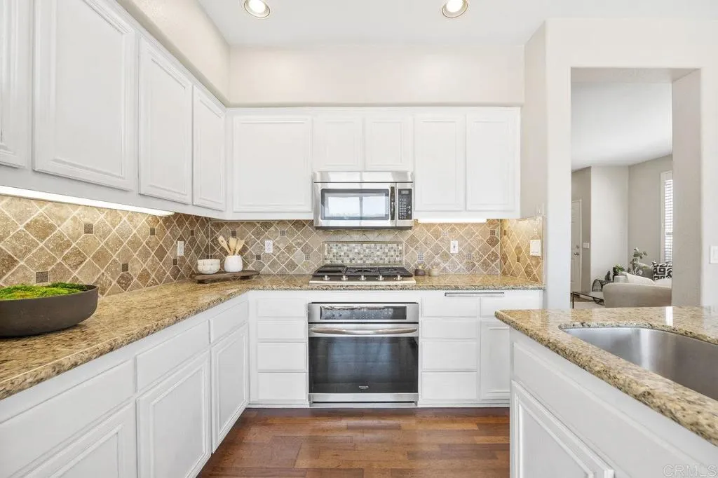 Photo #7: PTP2505531 Listing: Photo #7