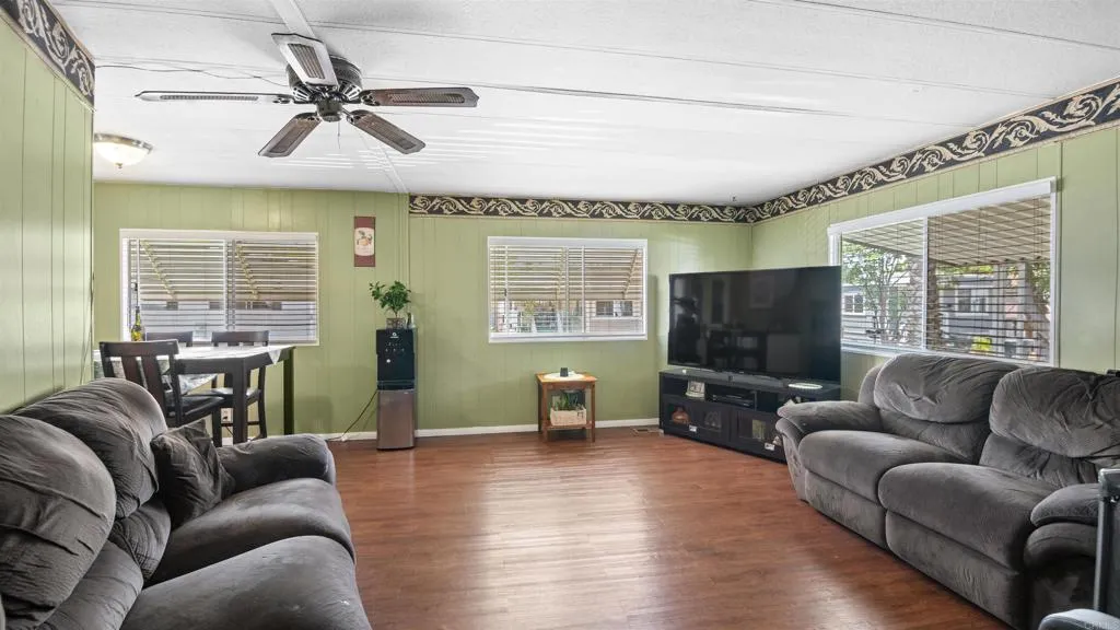 2700 Valley Parkway UNIT 315, Escondido, CA, 92027