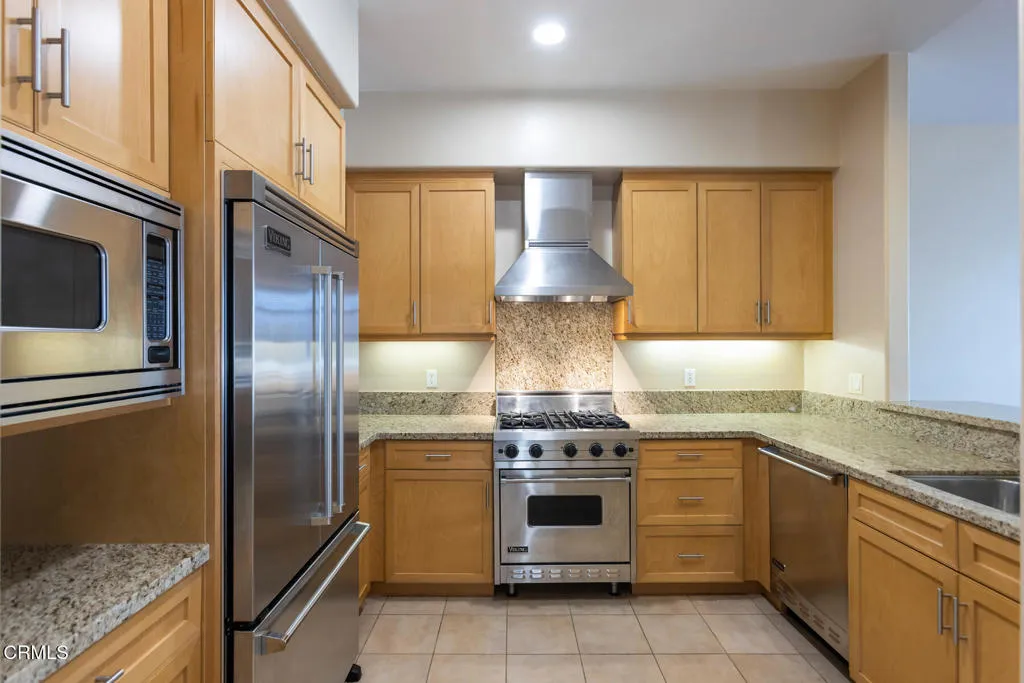 4050 Glencoe Ave Unit 412, Marina del Rey, CA 90292 - Photo 5 of 28, Marina Del Rey, CA