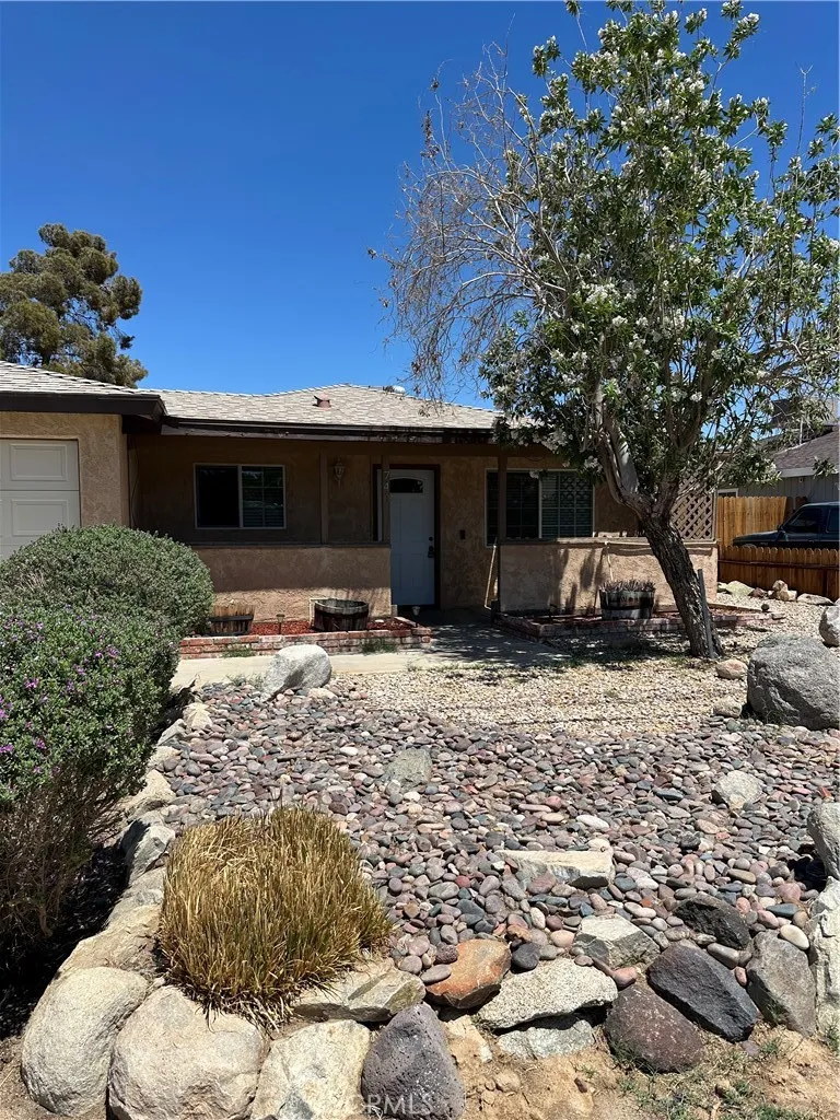 740 W Church Avenue, Ridgecrest, CA 93555 - Photo 2 of 12, Ridgecrest, CA