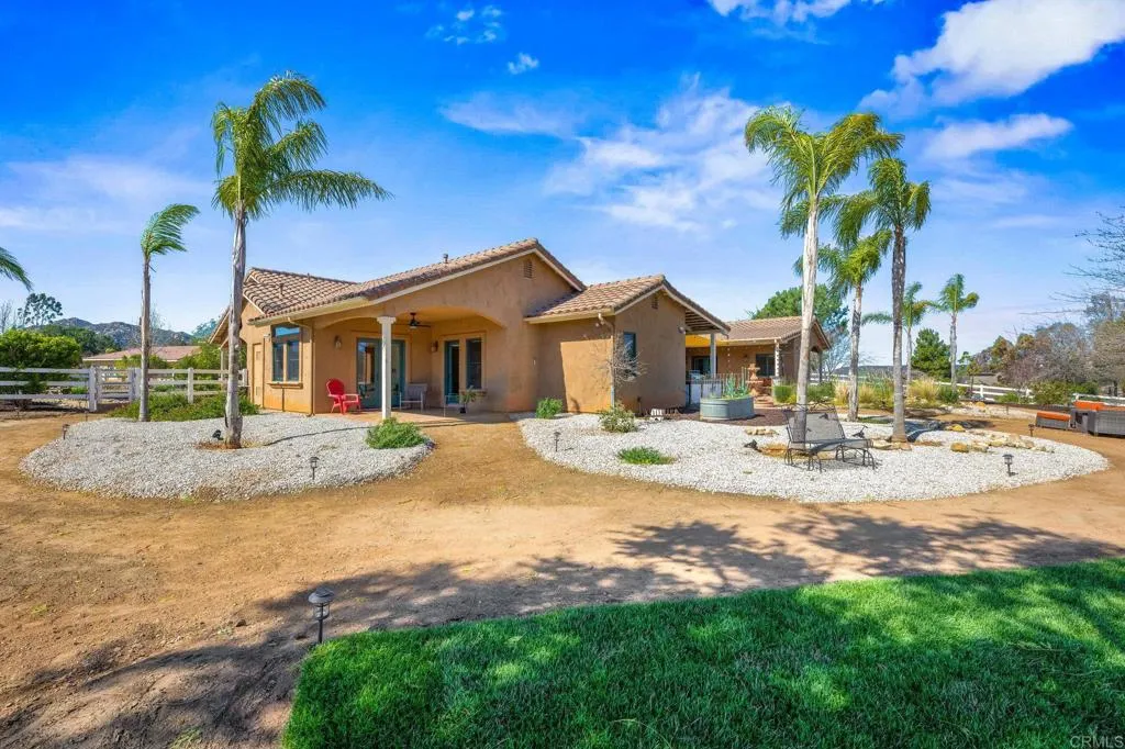 https://cdn.realtyfeed.com/cdn/127/306498898/1646aa5349e8f1bc42e63f7ec23ee012.webp