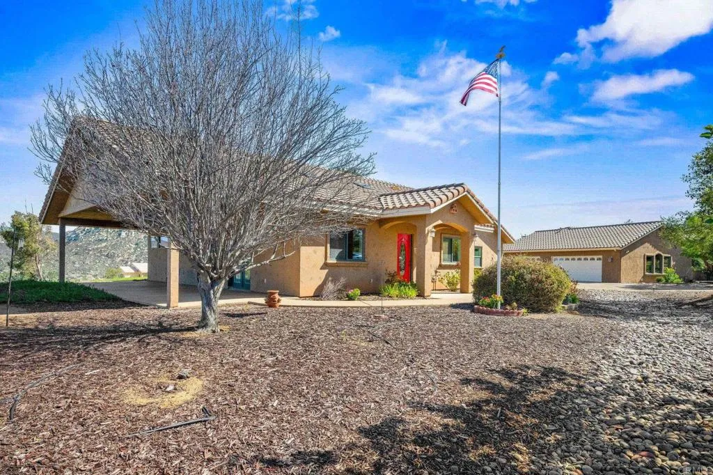 https://cdn.realtyfeed.com/cdn/127/306498898/4aa6b920ddc8c8f5955ec90da069c392.webp