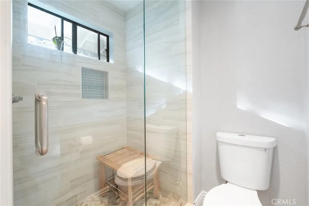 https://cdn.realtyfeed.com/cdn/127/306498900/04ee7f0aee070f2fa2c218f94f3f789d.webp