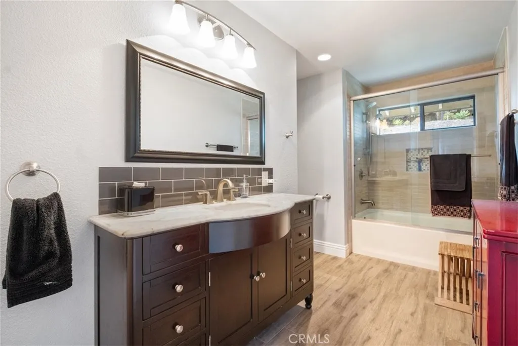 https://cdn.realtyfeed.com/cdn/127/306498900/1b7422fd2185ea592a48493e864d9676.webp