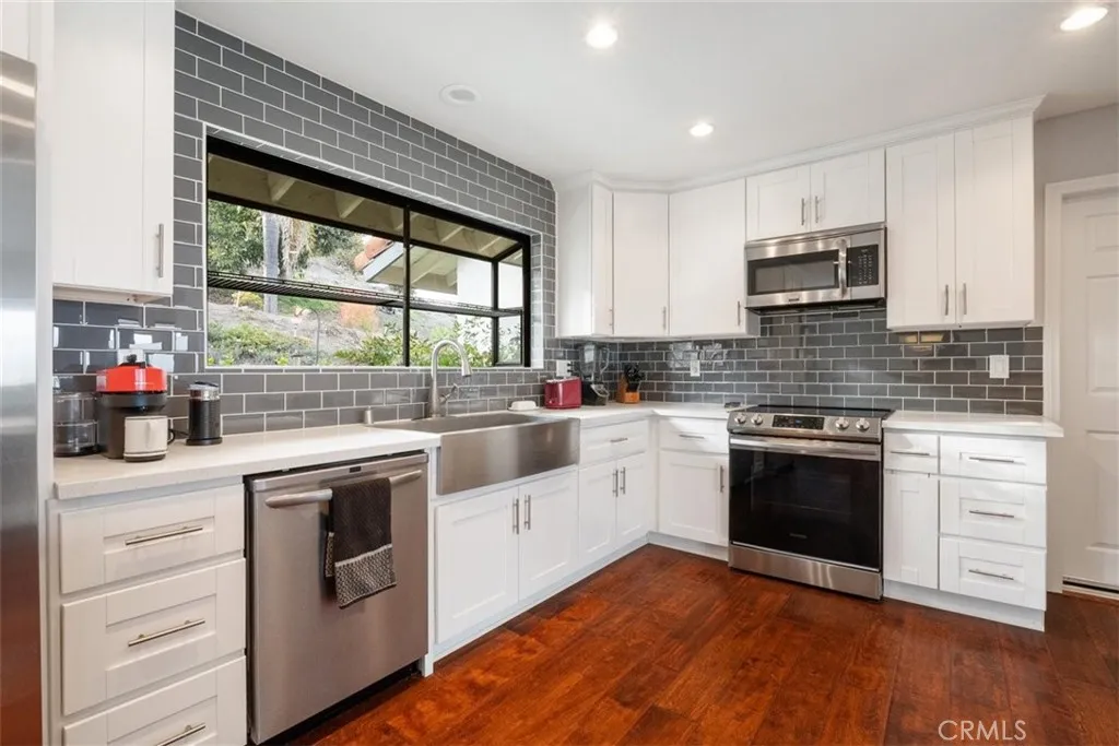 https://cdn.realtyfeed.com/cdn/127/306498900/c6b206bc2a87dceabe611a449430a8af.webp