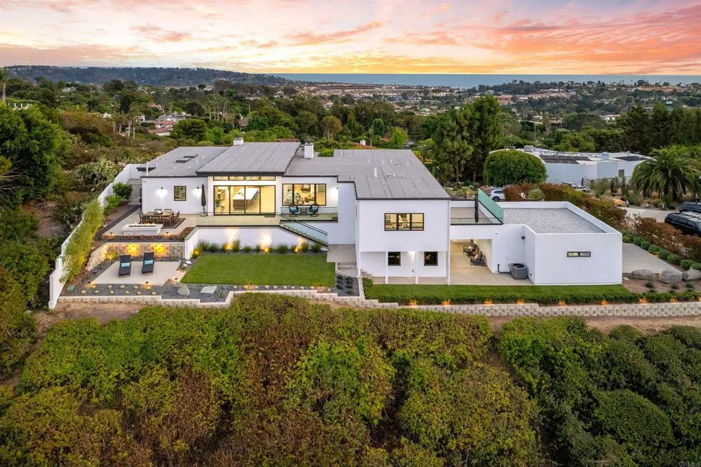 https://cdn.realtyfeed.com/cdn/127/306498907/2992a13efc8dac234ce87d818cb7671d.webp