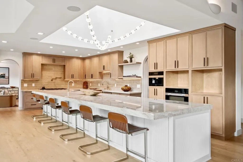 https://cdn.realtyfeed.com/cdn/127/306498929/dd963853c934dbec934833233e569939.webp