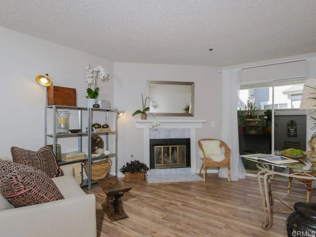 Photo #6: NDP2507203 Listing 