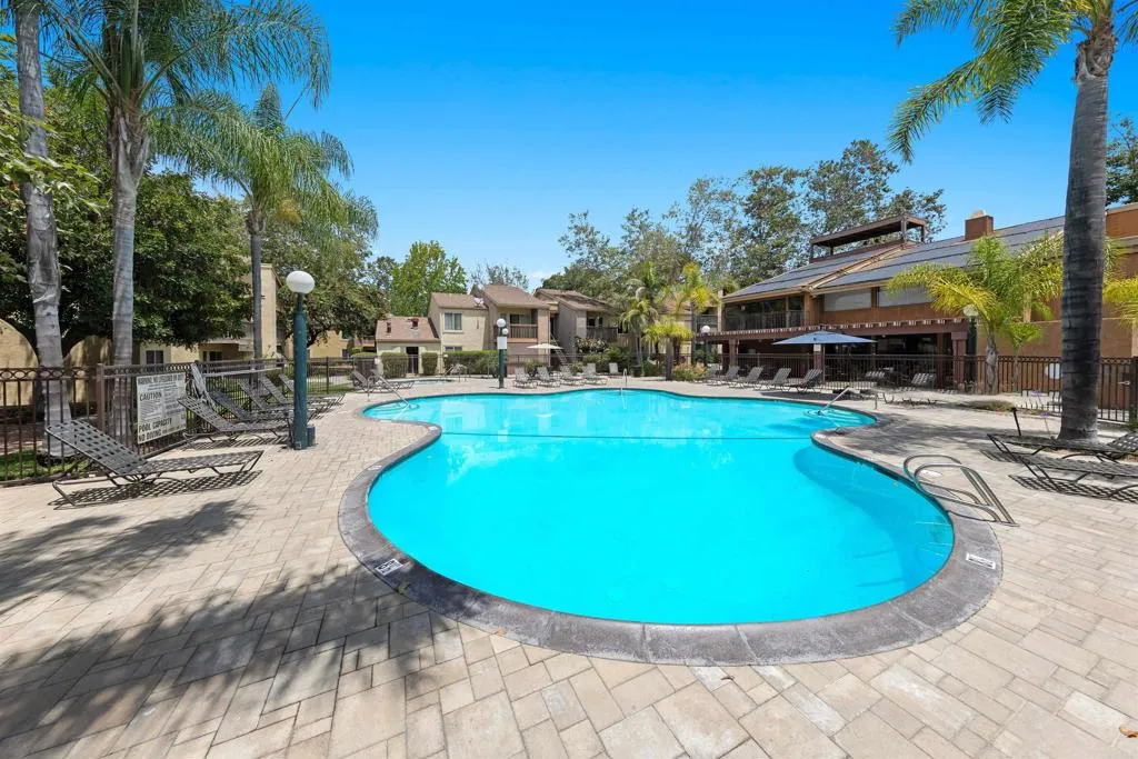 Photo #21: PTP2505549 Listing: Photo #21