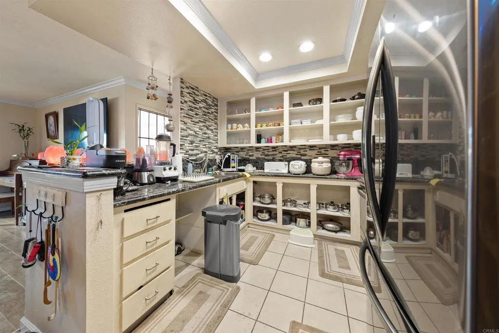 Photo #11: PTP2505549 Listing: Photo #11
