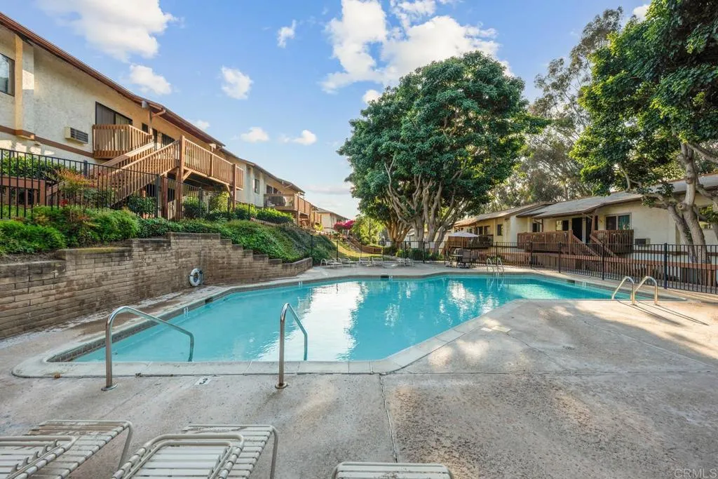 https://cdn.realtyfeed.com/cdn/127/306499082/74aca590e91ae5b6ae0dd33a59f8be64.webp