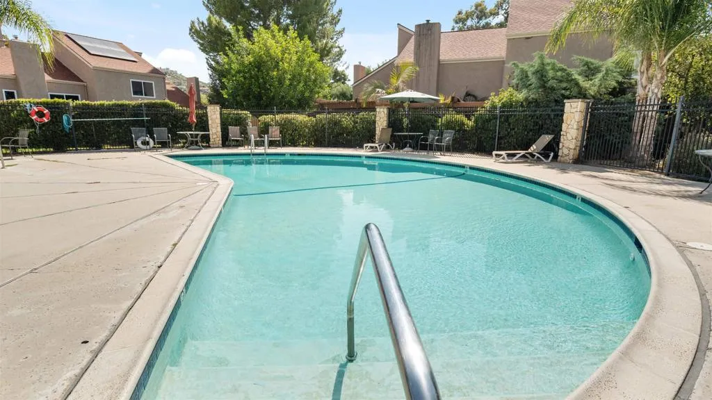 Photo #25: PTP2505550 Listing: Photo #25
