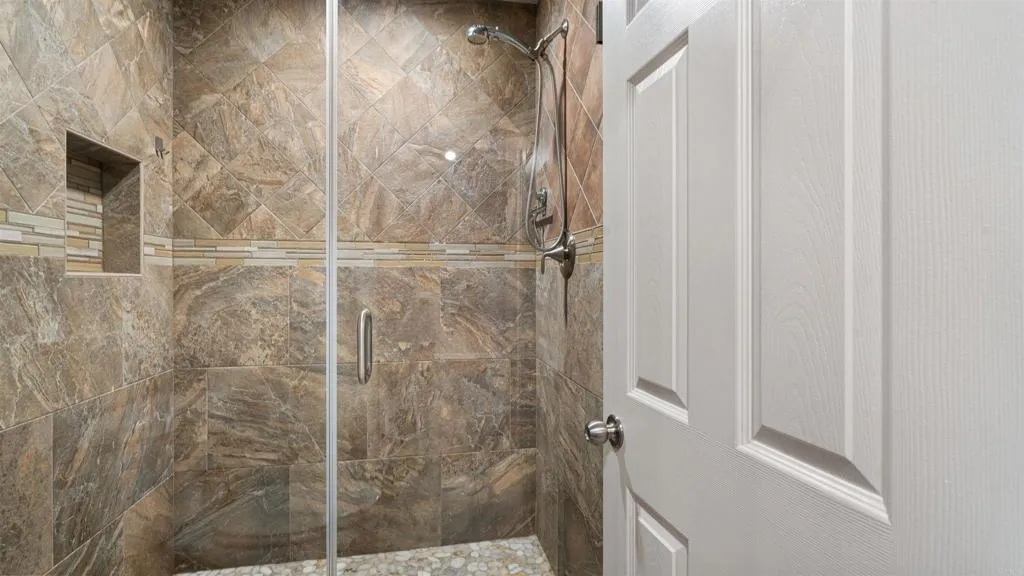 Photo #12: PTP2505550 Listing: Photo #12