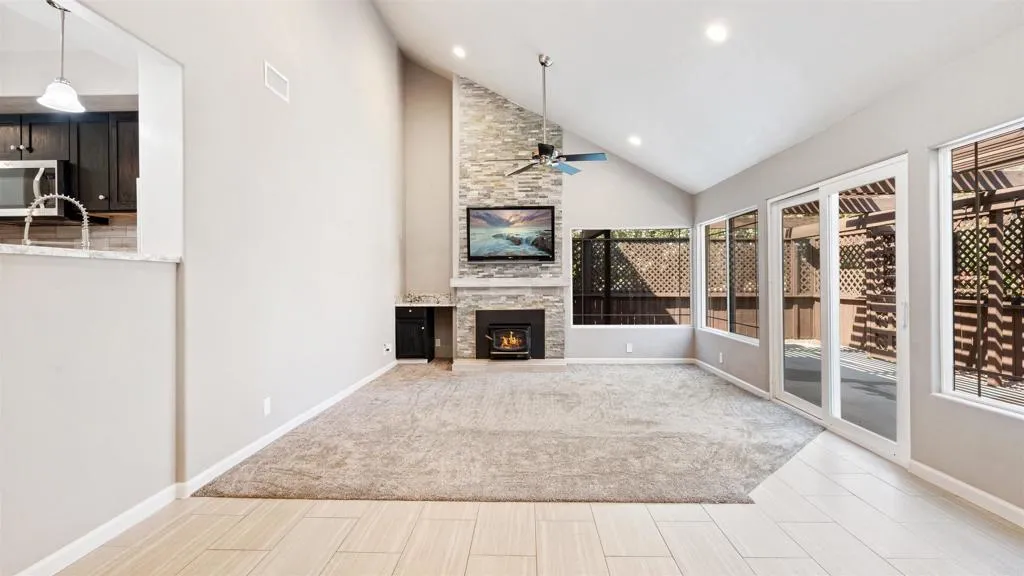 Photo #3: PTP2505550 Listing 