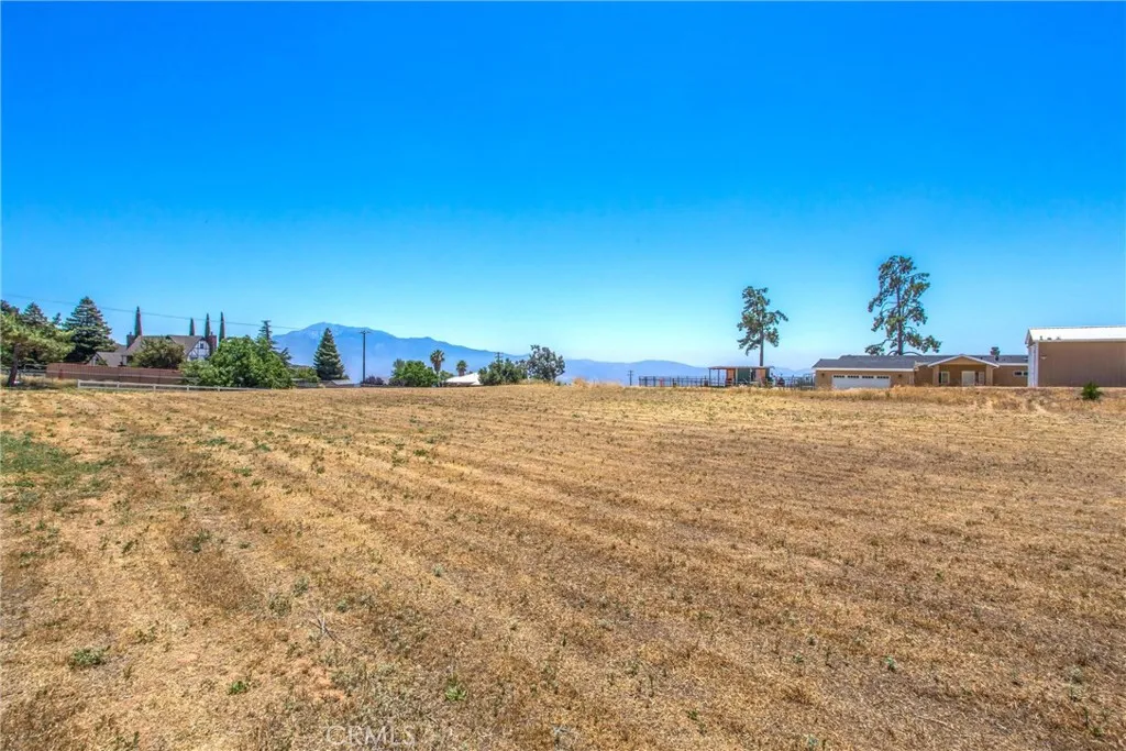 8767 Peach Summit, Banning, CA 92220 - Photo 5 of 17, Banning, CA