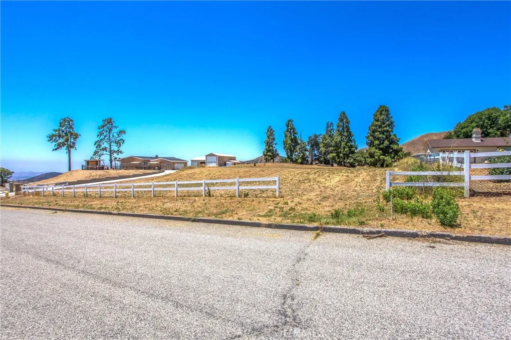 8767 Peach Summit, Banning, CA 92220 - Photo 3 of 17, Banning, CA