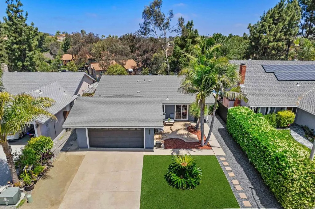 https://cdn.realtyfeed.com/cdn/127/306499275/1d2b2d7db89b4ff635b9595a6e6af110.webp