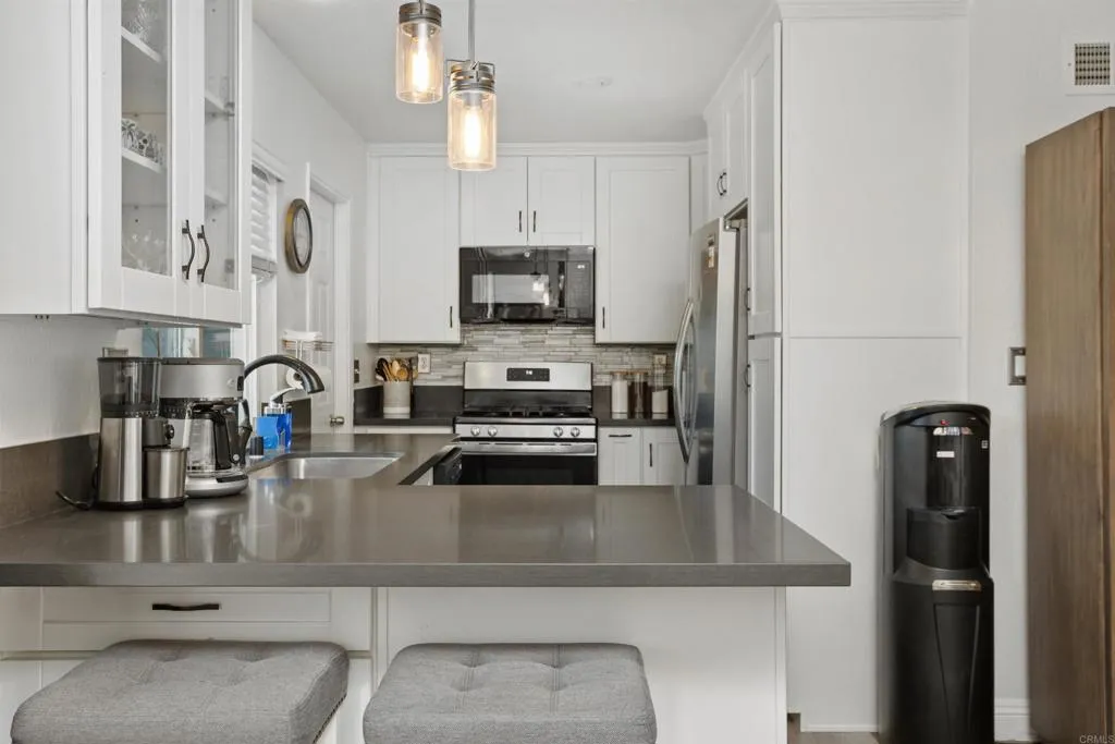 https://cdn.realtyfeed.com/cdn/127/306499275/410d2cbbc0cfae00d9d637241906dfb1.webp