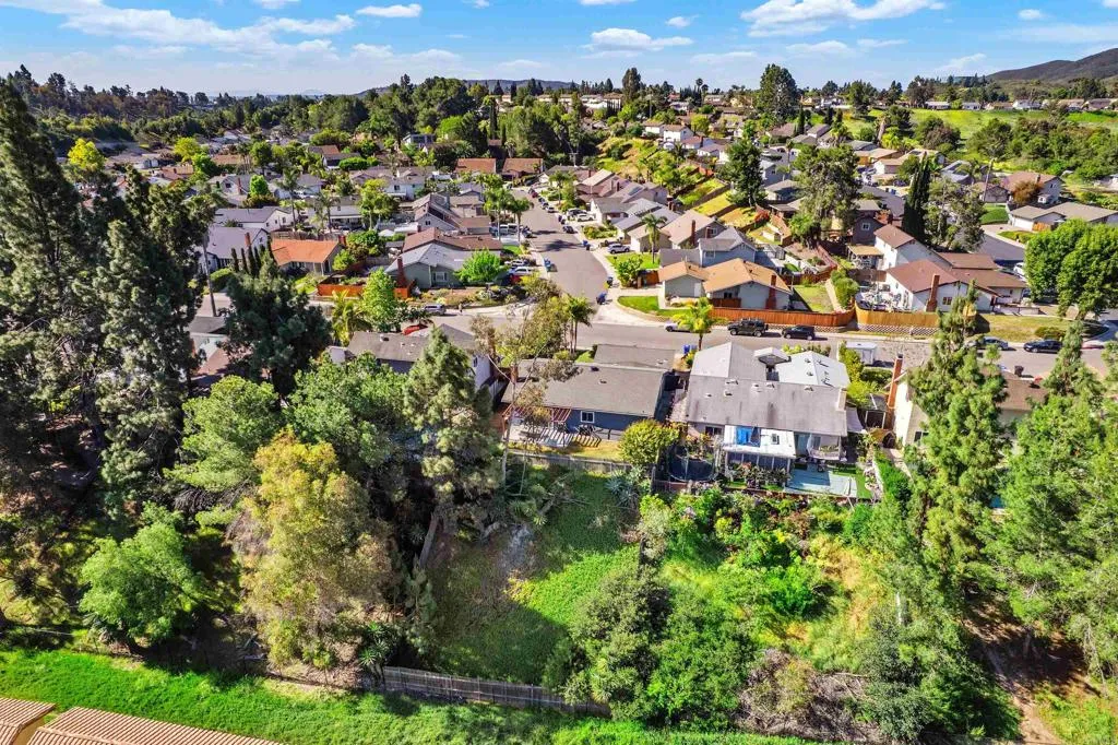 https://cdn.realtyfeed.com/cdn/127/306499275/c313fa423a6d35f099c729de3b0208d0.webp