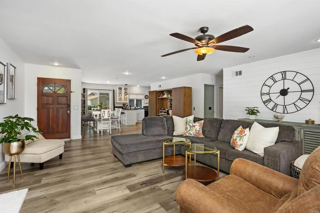 https://cdn.realtyfeed.com/cdn/127/306499275/e66b2d699f9cf9edee7d30f5b1fe1e21.webp
