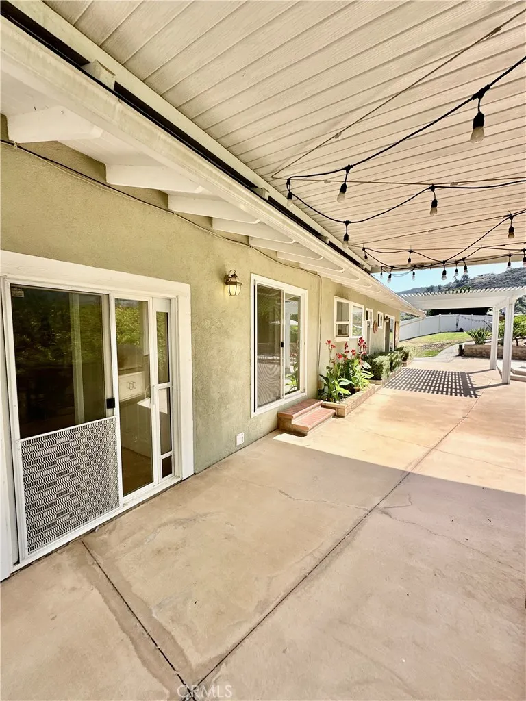 https://cdn.realtyfeed.com/cdn/127/306499328/566c2dfb639f60c5187e95c8b9998766.webp