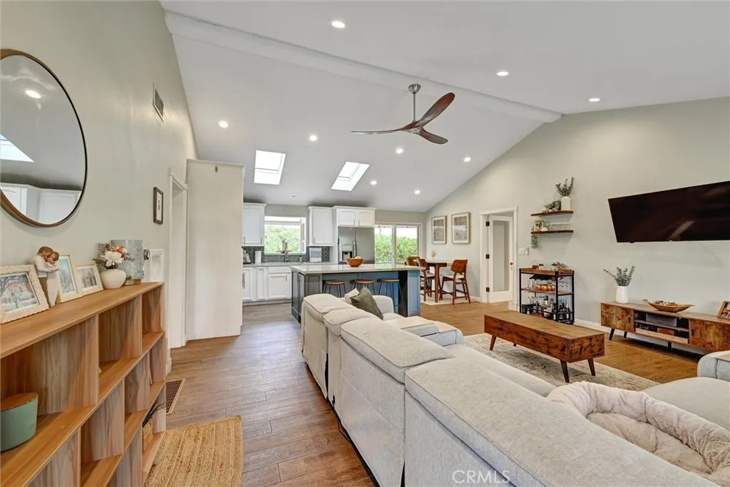https://cdn.realtyfeed.com/cdn/127/306499328/c7301bf2d25381ae25b7b2034b764851.webp
