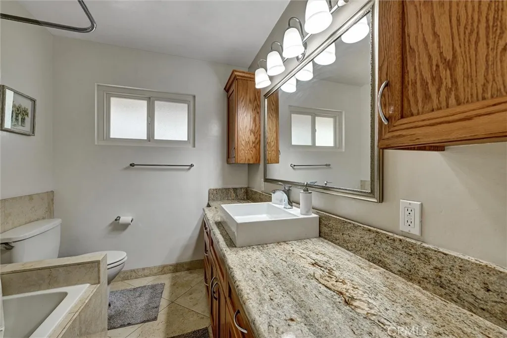 https://cdn.realtyfeed.com/cdn/127/306499328/d5a94cbe0b1aa8efd3bfed11de74bd0a.webp