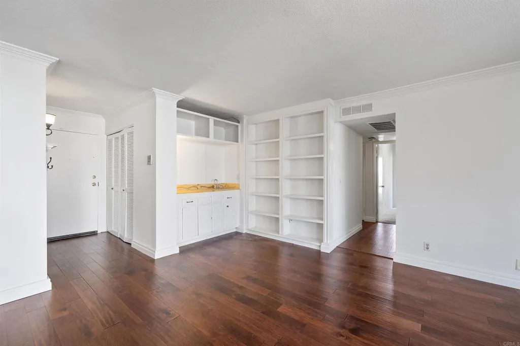 Photo #5: NDP2507219 Listing 