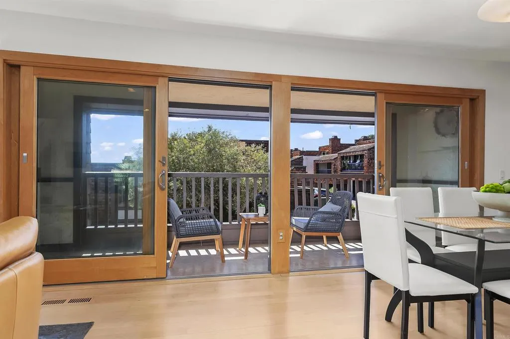 Photo #9: PTP2505559 Listing: Photo #9