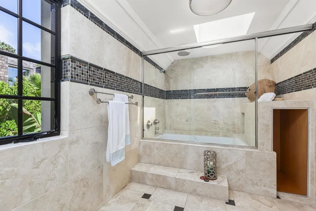 Photo #22: PTP2505559 Listing: Photo #22