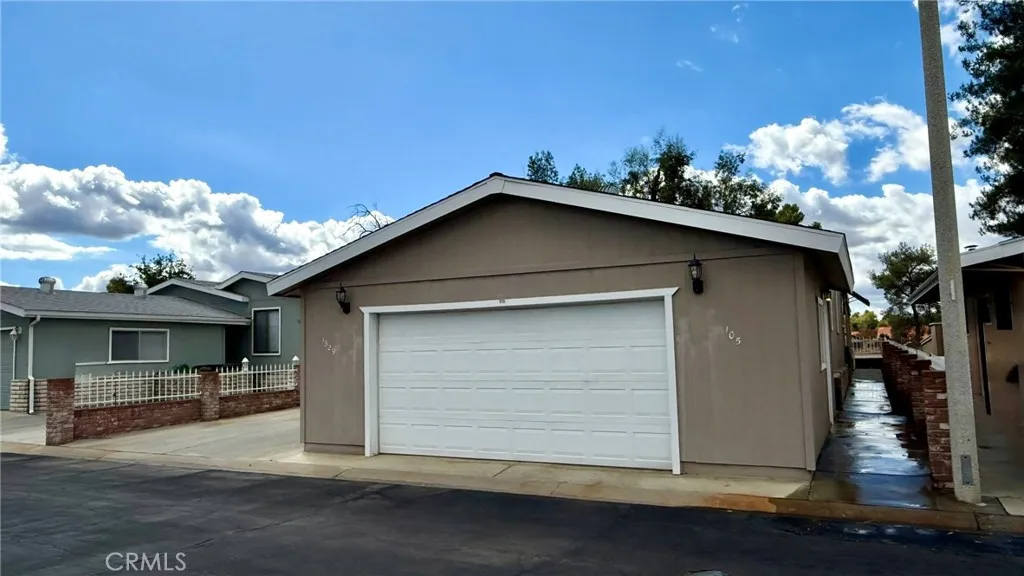 1329 Lodgepole Drive, Hemet, CA 92545 - Photo 3 of 26, Hemet, CA