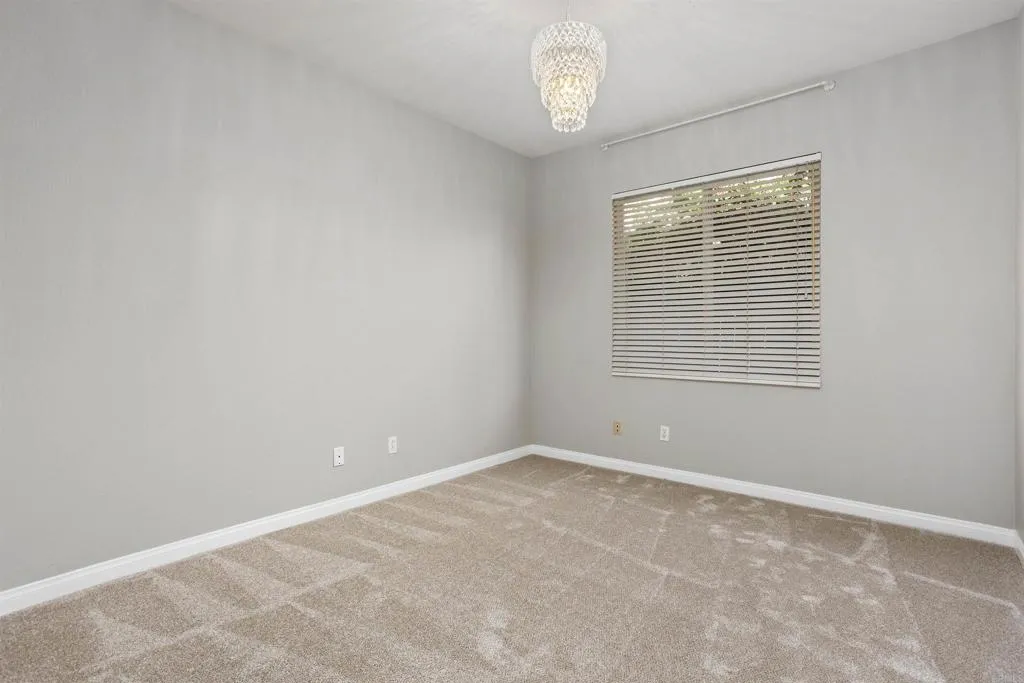 https://cdn.realtyfeed.com/cdn/127/306499546/267df3743414452eff77a2dc8fb4174f.webp