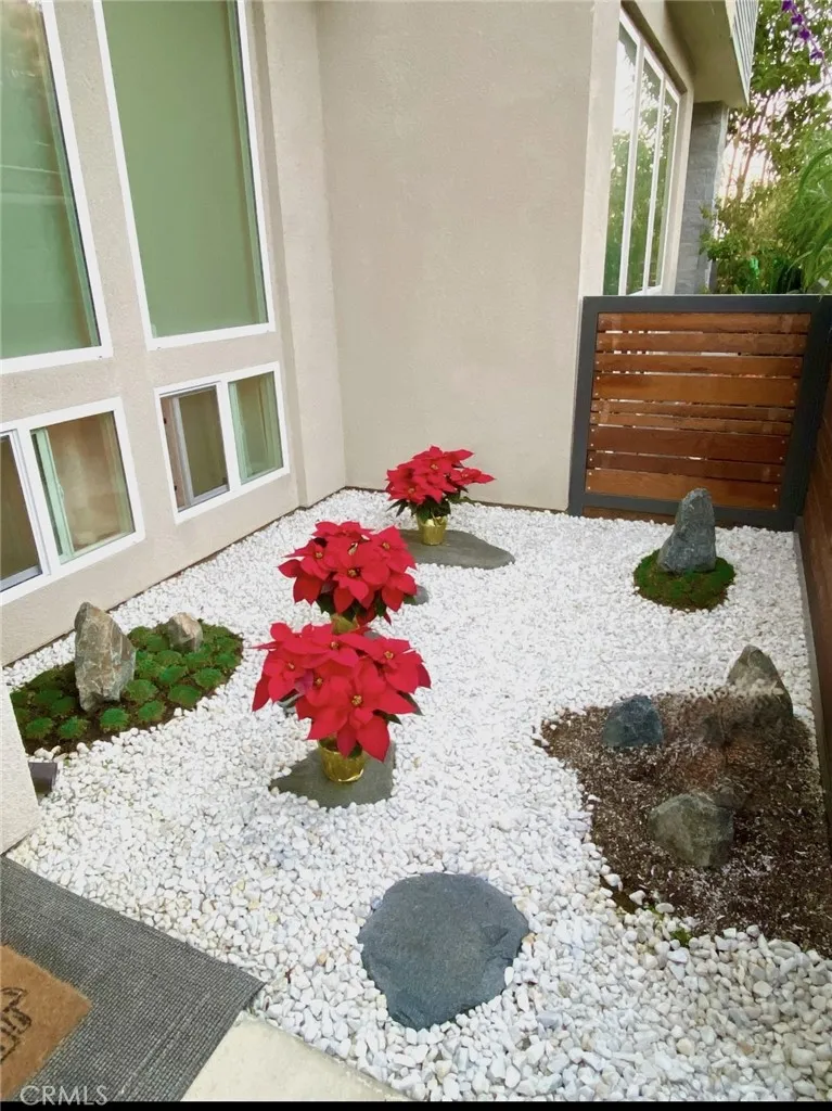 Photo #3: OC25162613 Listing 