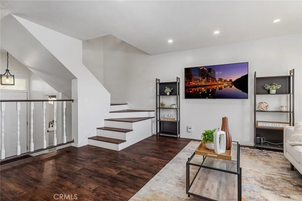 Photo #4: PW25165156 Listing 