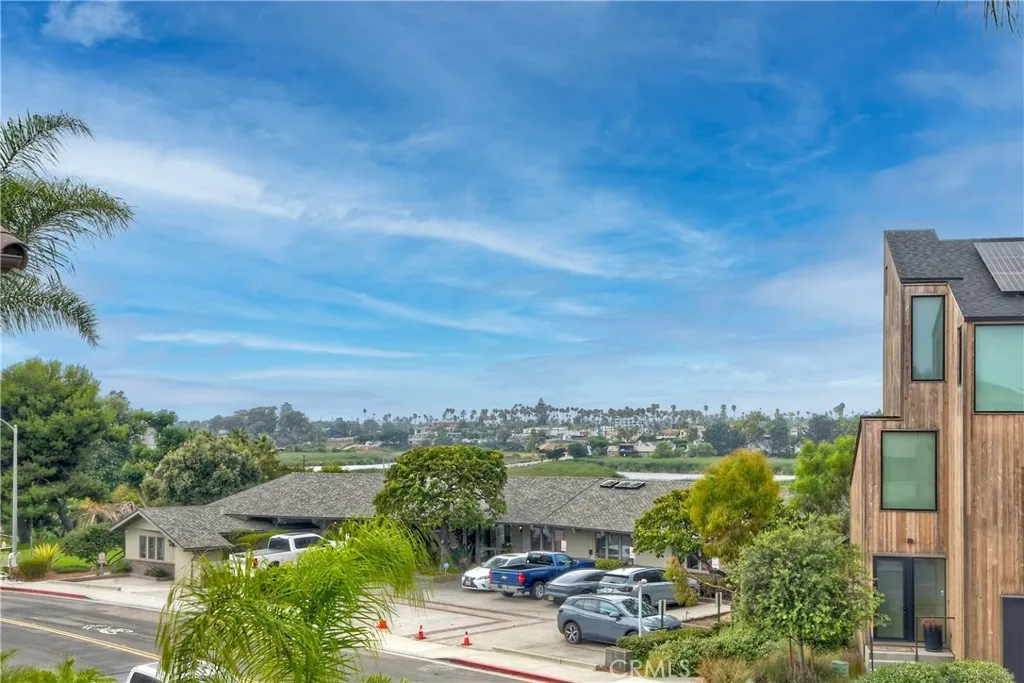 Photo #3: OC25164374 Listing 