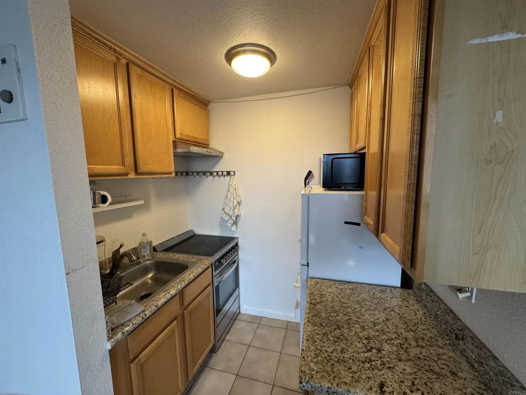 Photo #6: PTP2505563 Listing 