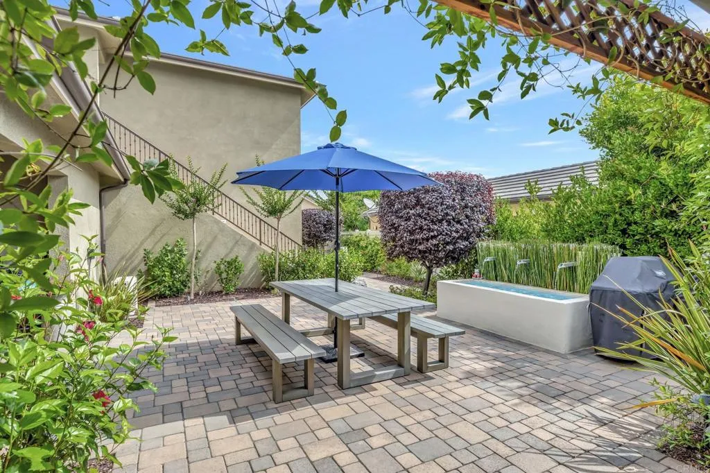 https://cdn.realtyfeed.com/cdn/127/306499874/5248094910c90025bf147db716485878.webp
