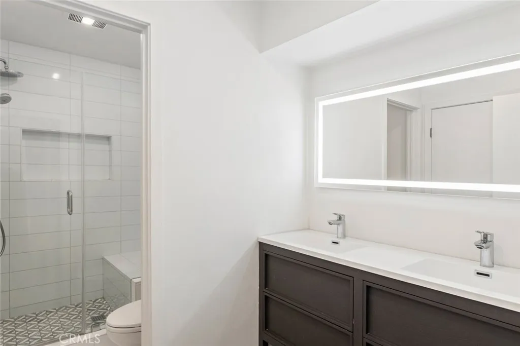 https://cdn.realtyfeed.com/cdn/127/306499894/15fa4e6f86b6536995f20d0713fd0b36.webp