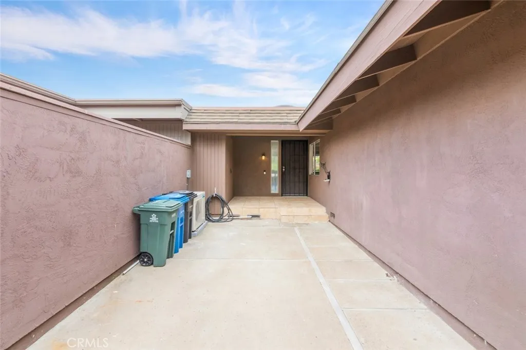 Photo #31: SW25165407 Listing: Photo #31