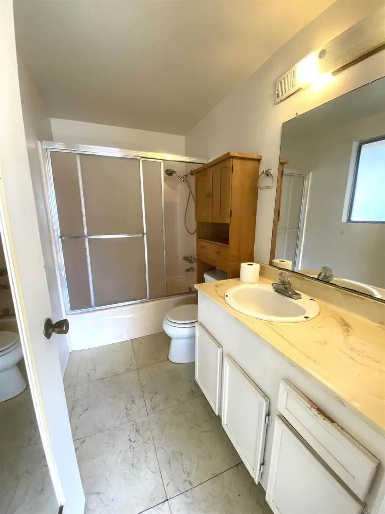 Photo #8: PTP2505570 Listing: Photo #8