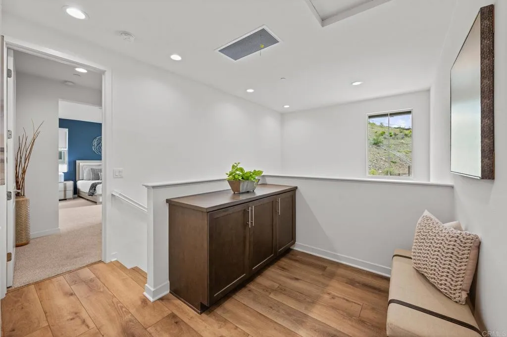 https://cdn.realtyfeed.com/cdn/127/306499953/c1d36a27797605c2a621c2bf48c3a563.webp