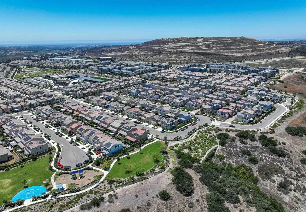 https://cdn.realtyfeed.com/cdn/127/306499961/d08d2f448b85a1cac8cd854856192ecf.webp