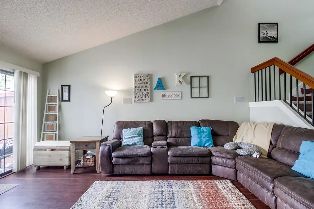 Photo #8: OC25165582 Listing: Photo #8