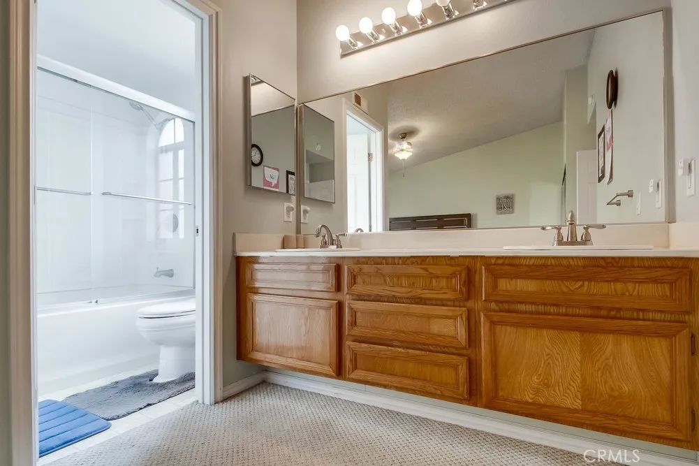 https://cdn.realtyfeed.com/cdn/127/306499977/3066491668e359f81dd8ec4bac2100df.webp