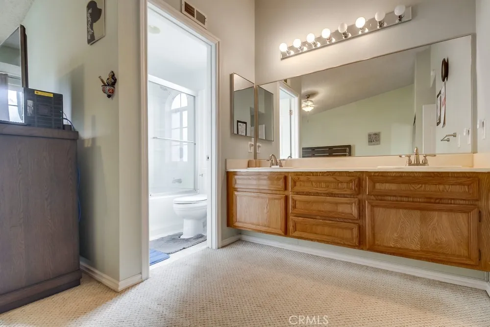 Photo #25: OC25165582 Listing: Photo #25
